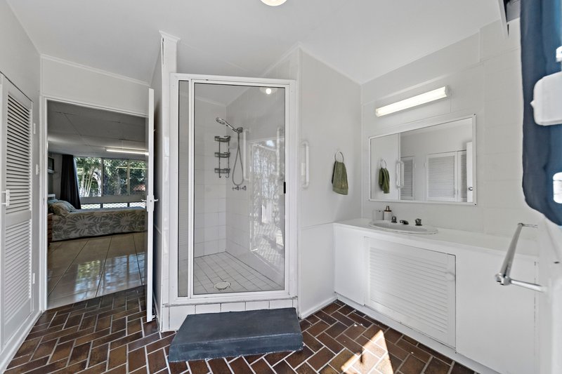 Photo - 20 Northwest Crescent, Cranbrook QLD 4814 - Image 8