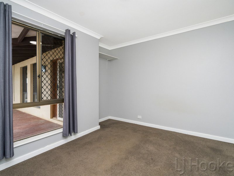 Photo - 20 Nutcher Way, Parmelia WA 6167 - Image 12