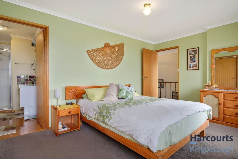 Photo - 20 Opal Drive, Blackmans Bay TAS 7052 - Image 12