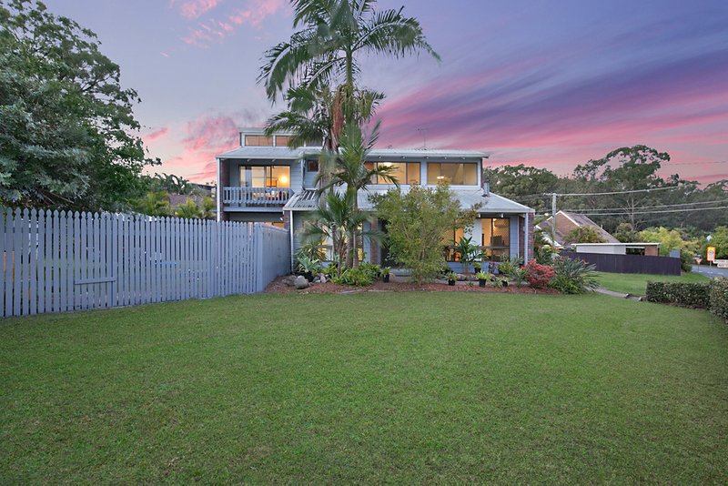 Photo - 20 Orlando Crescent, Springwood QLD 4127 - Image 2