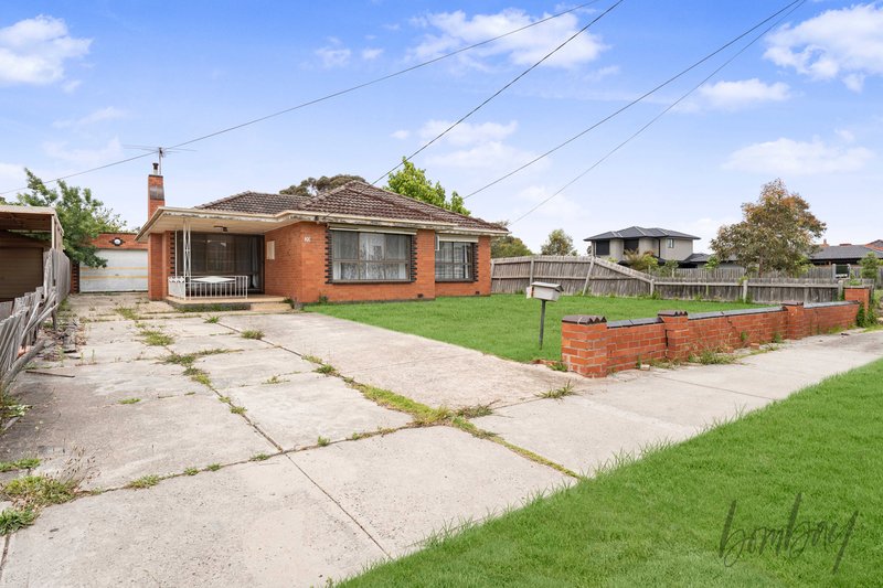 Photo - 20 Oulton Street, Fawkner VIC 3060 - Image 2