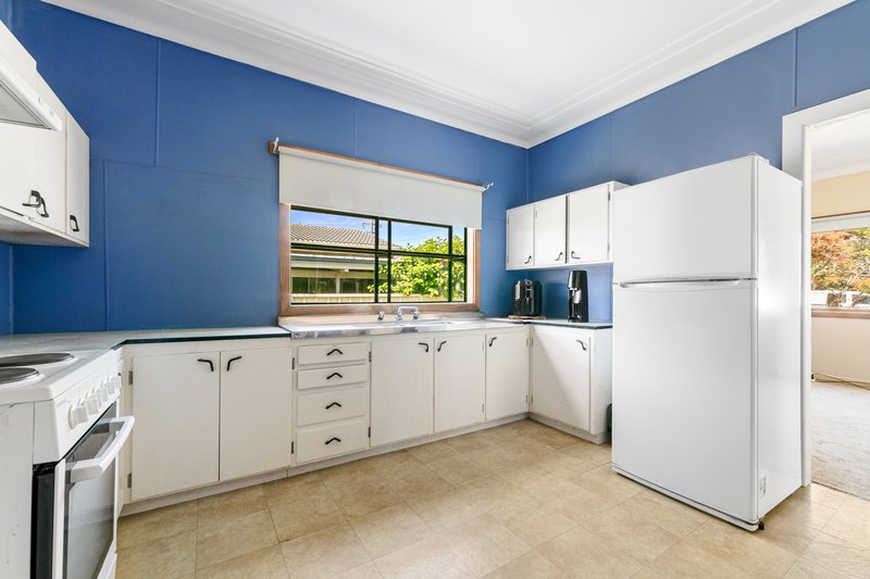 Photo - 20 Ourringo Street, Budgewoi NSW 2262 - Image 3