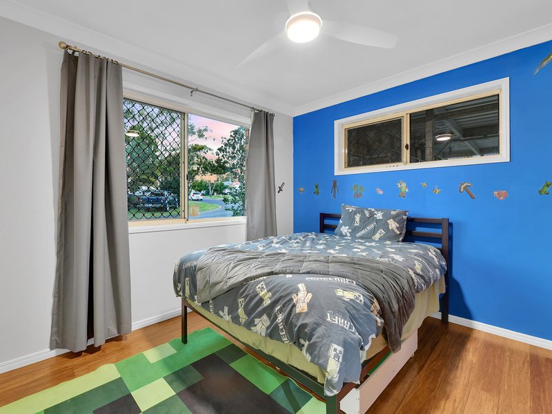 Photo - 20 Oxley Place, Forest Lake QLD 4078 - Image 6