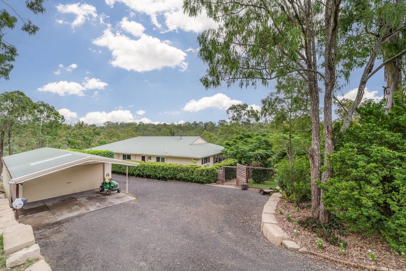 Photo - 20 Paine Place, Kooralbyn QLD 4285 - Image 12