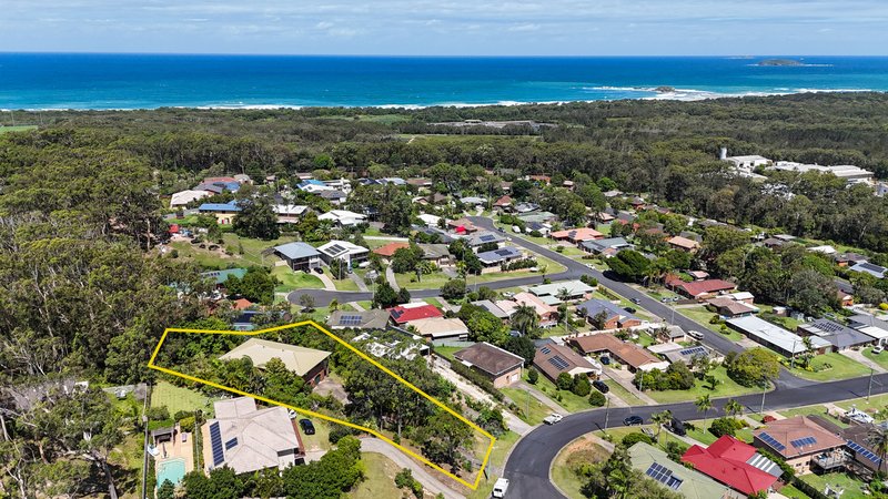 Photo - 20 Parker Close, Woolgoolga NSW 2456 - Image 20