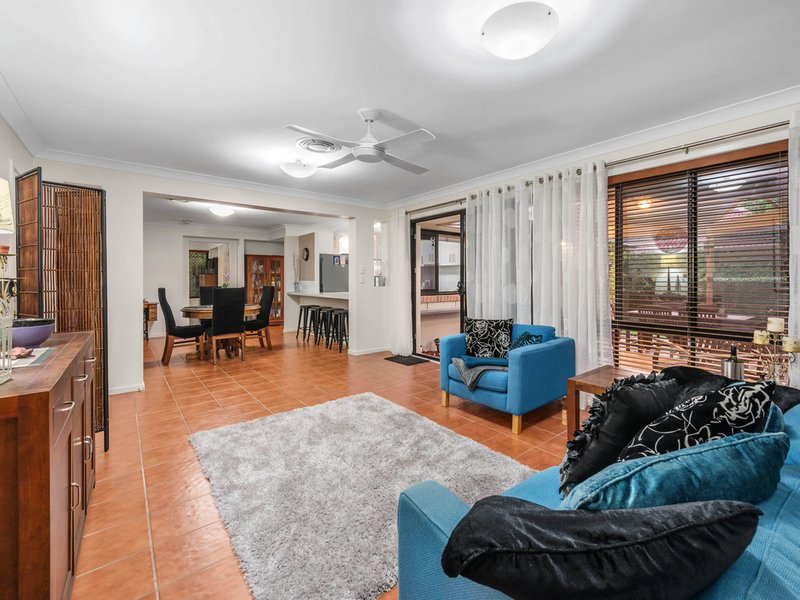 Photo - 20 Parklane Place, Bulimba QLD 4171 - Image 3