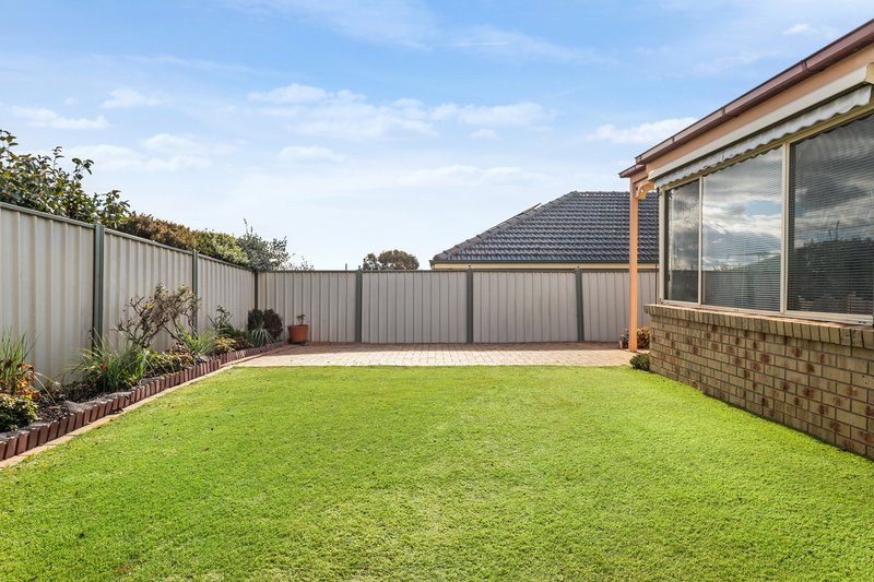 Photo - 20 Parkview Terrace, Chirnside Park VIC 3116 - Image 10