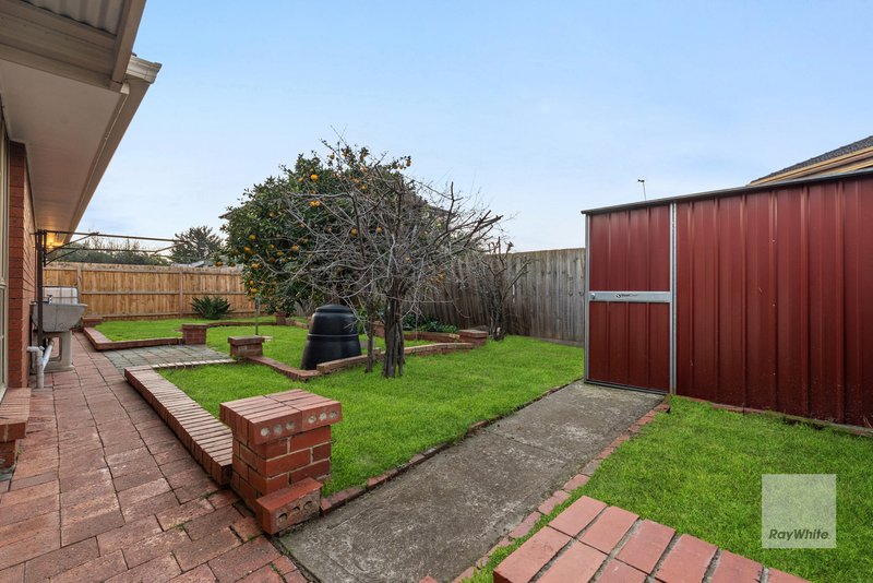 Photo - 20 Parmelia Drive, Taylors Lakes VIC 3038 - Image 14