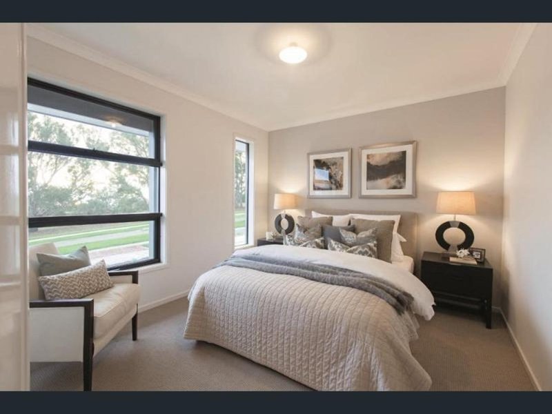 Photo - 20 Pasture Drive, Mickleham VIC 3064 - Image 3