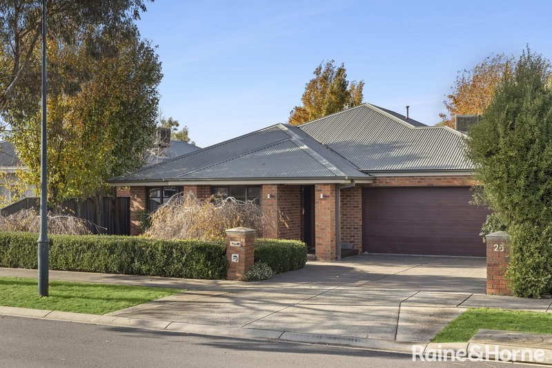 Photo - 20 Patterson Drive, Kyneton VIC 3444 - Image 1