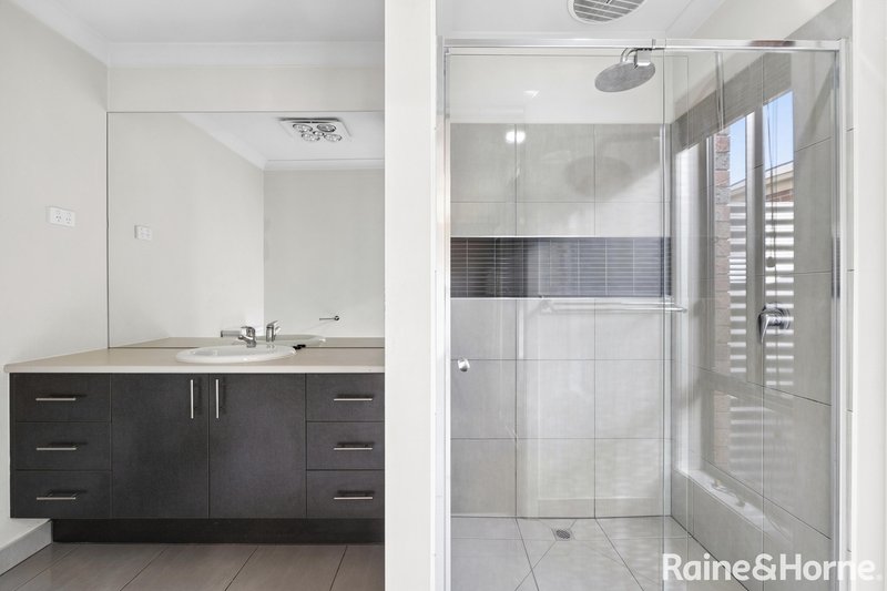 Photo - 20 Patterson Drive, Kyneton VIC 3444 - Image 10