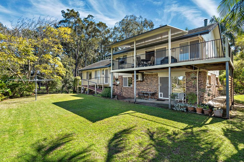 Photo - 20 Pear Street, Redland Bay QLD 4165 - Image 2