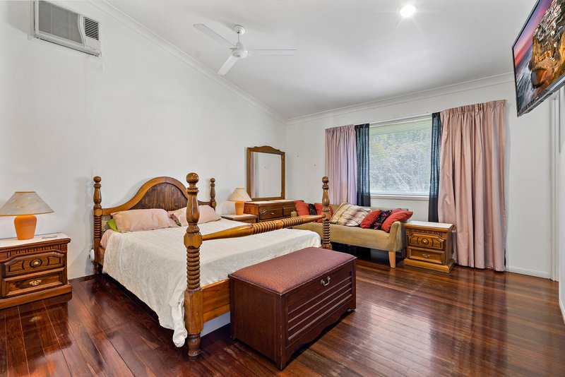 Photo - 20 Pear Street, Redland Bay QLD 4165 - Image 6