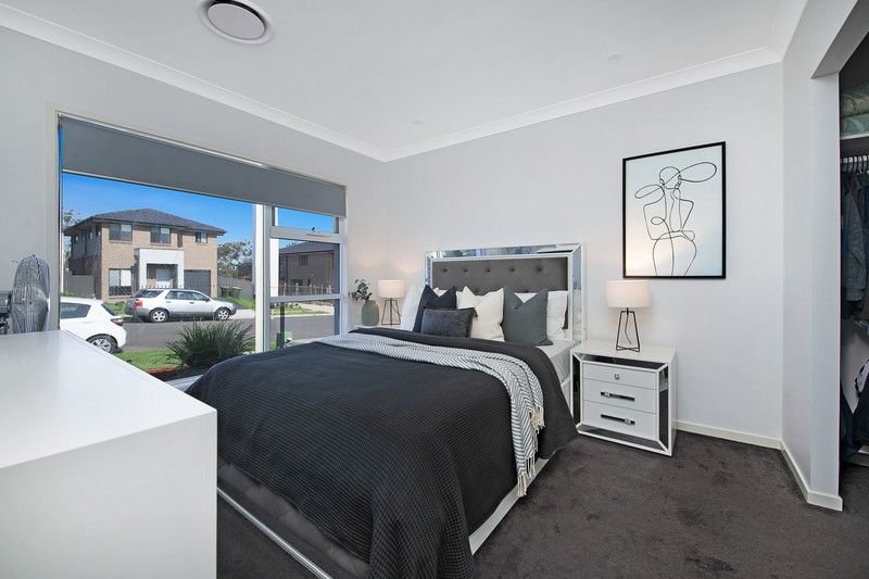 Photo - 20 Pegasus Street, Box Hill NSW 2765 - Image 6