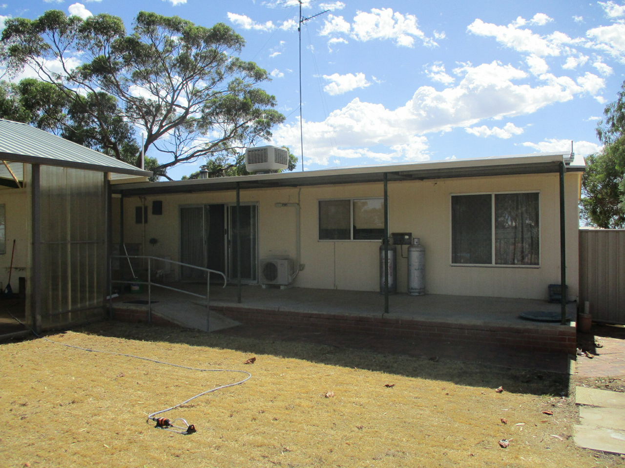 4-bedroom house at 20 Pemberton Street, Cunderdin, WA 6407, Cunderdin, Western Australia