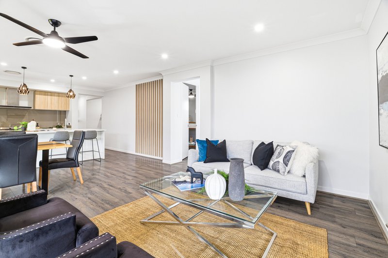 Photo - 20 Pennewaard Street, Marsden Park NSW 2765 - Image 5