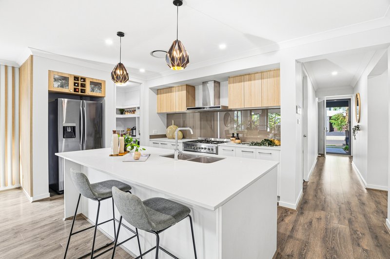 Photo - 20 Pennewaard Street, Marsden Park NSW 2765 - Image 9