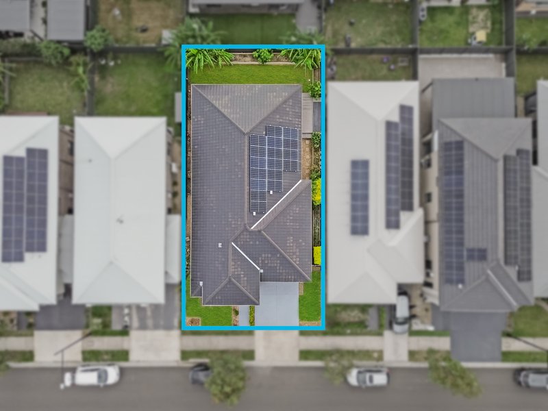 Photo - 20 Pennewaard Street, Marsden Park NSW 2765 - Image 23