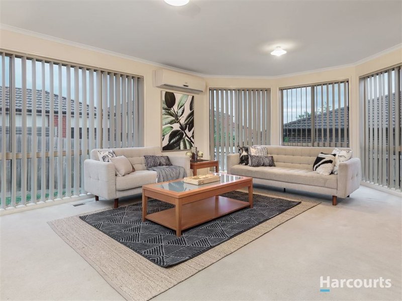 Photo - 20 Perri-Raso Rise, Rowville VIC 3178 - Image 5