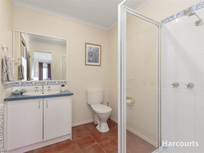 Photo - 20 Perri-Raso Rise, Rowville VIC 3178 - Image 9