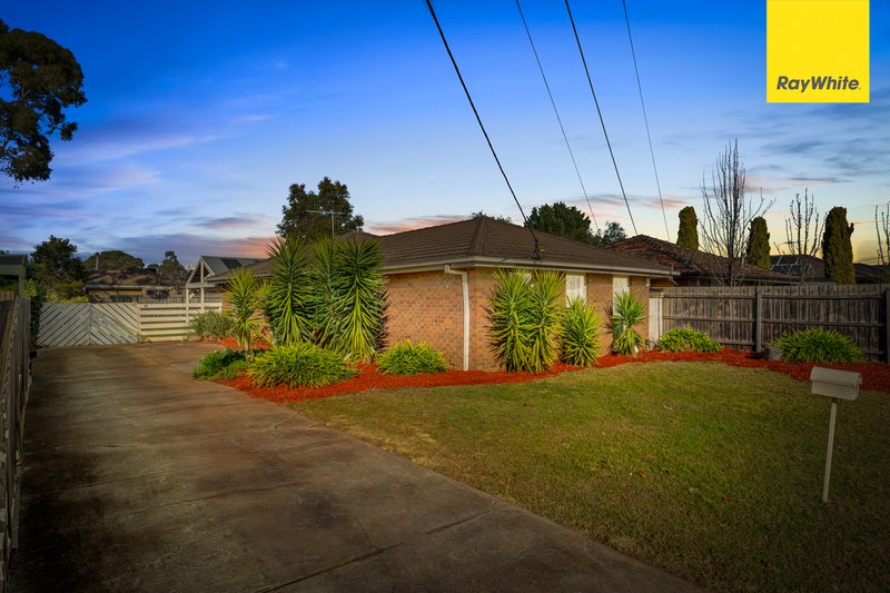 Photo - 20 Perry Close, Melton VIC 3337 - Image 2