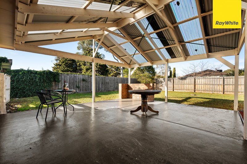 Photo - 20 Perry Close, Melton VIC 3337 - Image 15