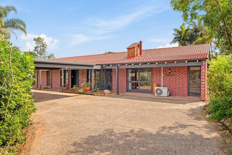 Photo - 20 Pinecone Street, Sunnybank QLD 4109 - Image 3