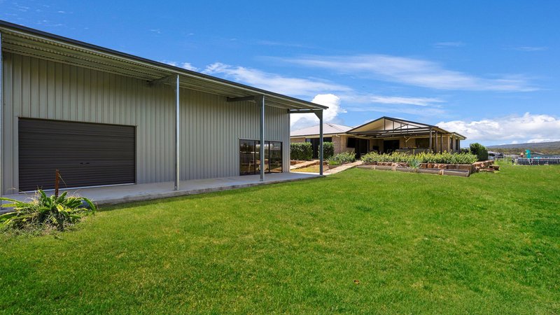 Photo - 20 Portobello Road, Helidon QLD 4344 - Image 2