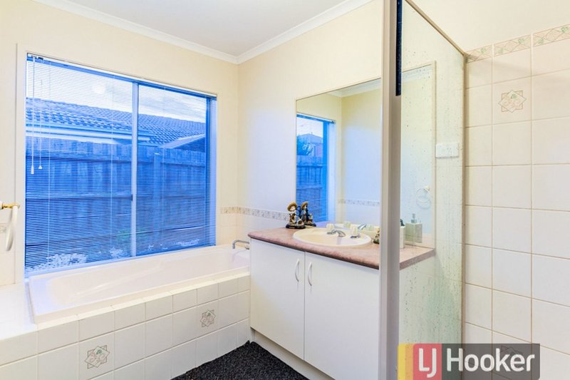 Photo - 20 President Road, Narre Warren South VIC 3805 - Image 14