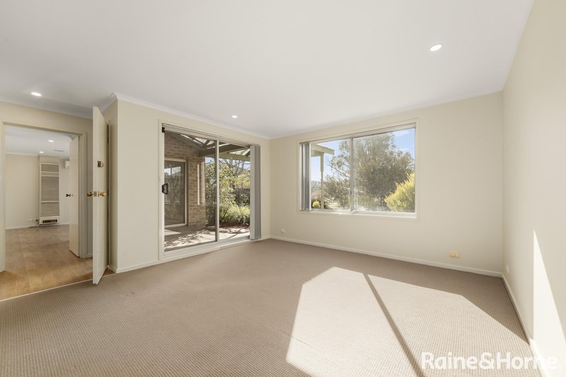 Photo - 20 Proctor Street, Chisholm ACT 2905 - Image 7