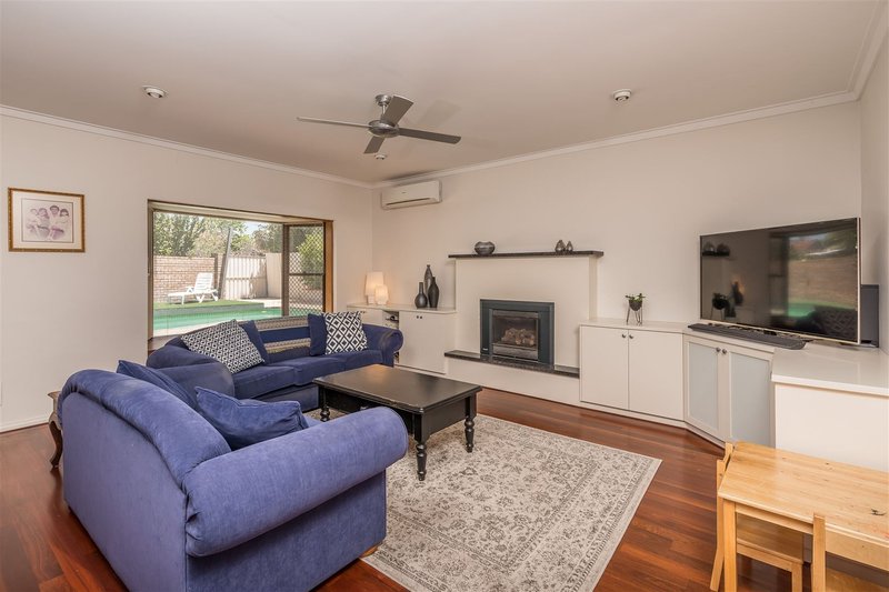 Photo - 20 Quarndon Close, Carine WA 6020 - Image 5