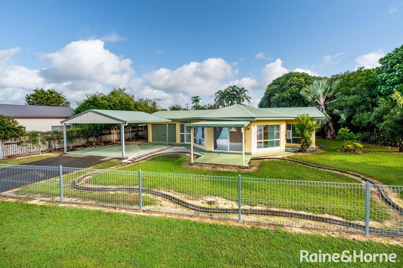 20 Rebecca Jane Parade, Kurrimine Beach QLD 4871