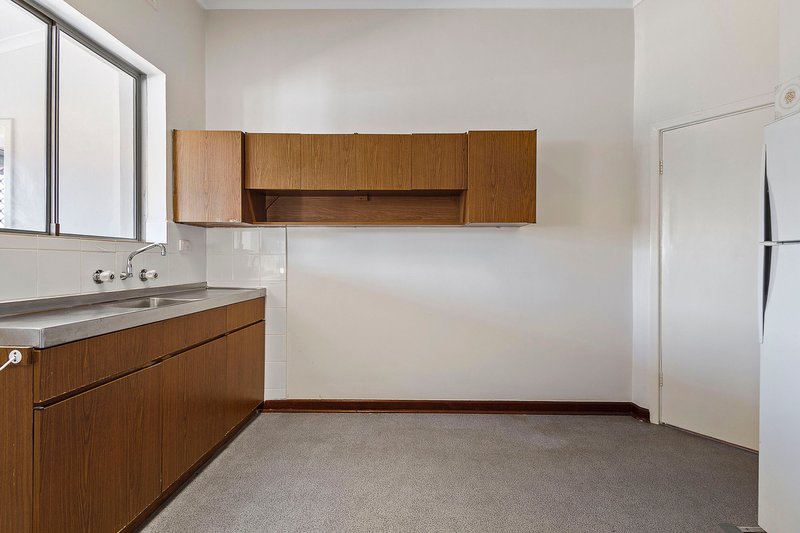 Photo - 20 Redfern Street, North Perth WA 6006 - Image 12