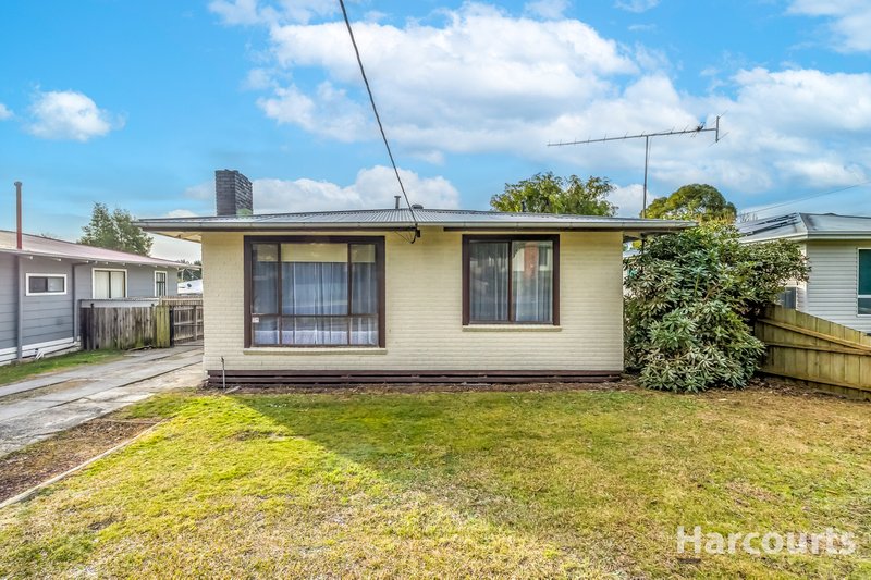 Photo - 20 Richard Street, Moe VIC 3825 - Image 2