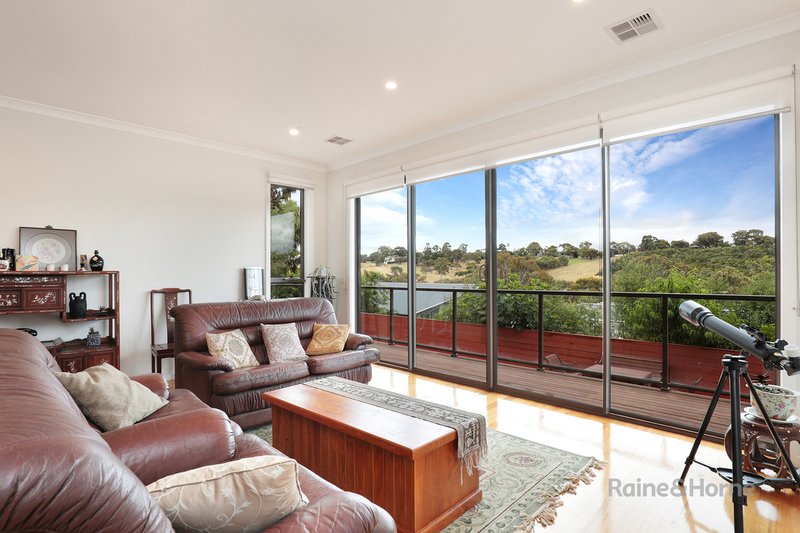 Photo - 20 Riverbend Way, Sunshine North VIC 3020 - Image 7