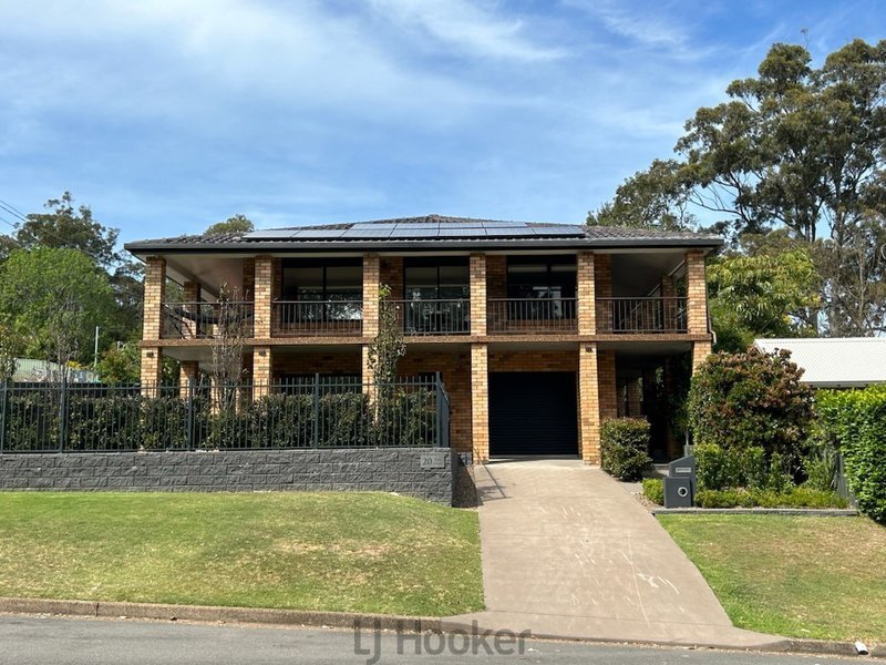 20 Rofe Street, Coal Point NSW 2283