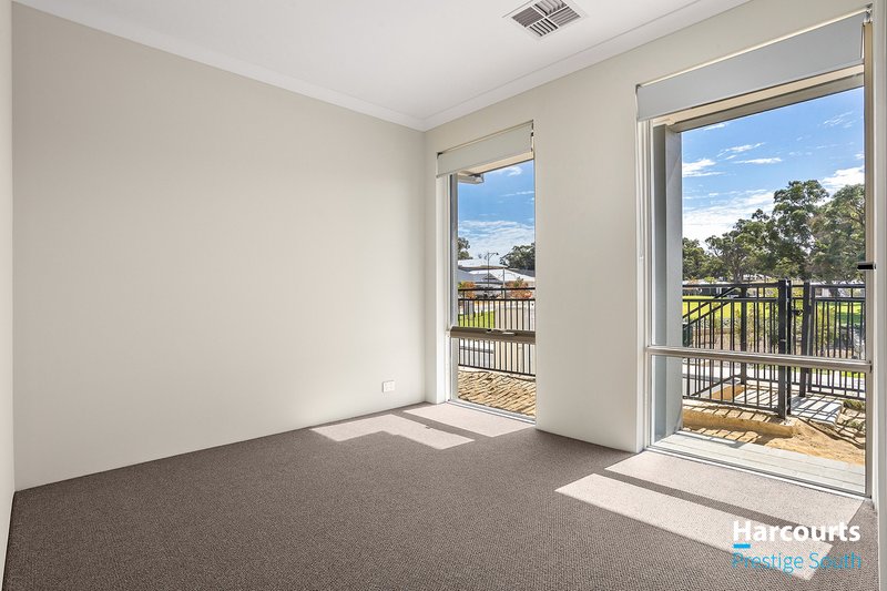 Photo - 20 Rondane Street, Baldivis WA 6171 - Image 6