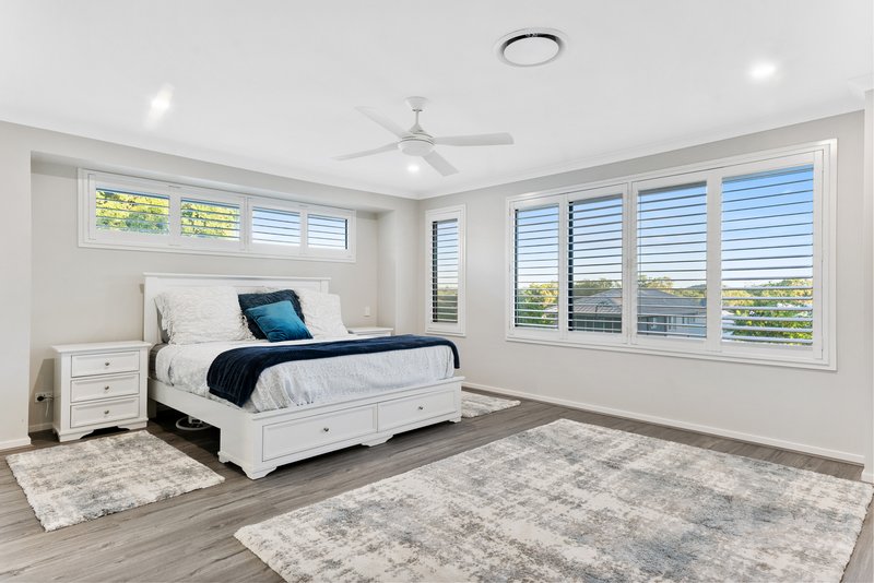 Photo - 20 Rookery Crescent, Bridgeman Downs QLD 4035 - Image 12