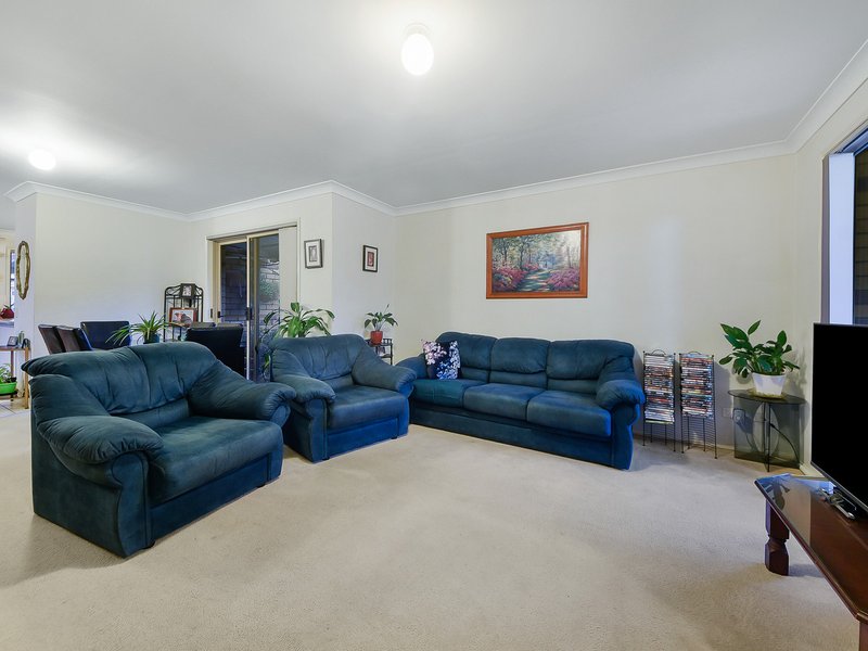 Photo - 20 Rose Crescent, Fitzgibbon QLD 4018 - Image 5