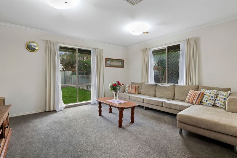 Photo - 20 Rosemary Drive, Hastings VIC 3915 - Image 6