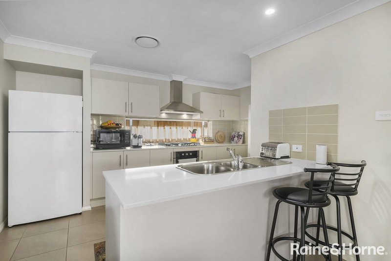 Photo - 20 Rowan Street, Oran Park NSW 2570 - Image 4