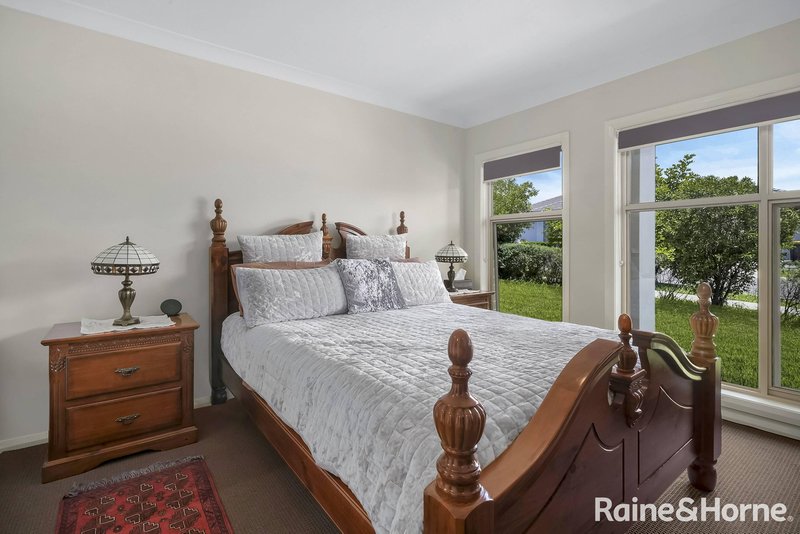 Photo - 20 Rowan Street, Oran Park NSW 2570 - Image 9