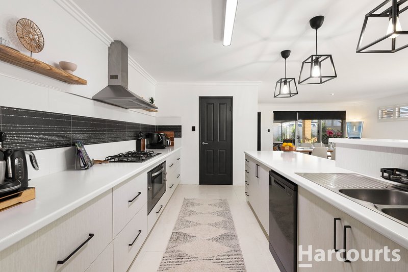 Photo - 20 Royal Crescent, Wannanup WA 6210 - Image 5