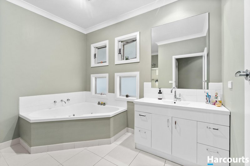 Photo - 20 Rutherglen Road, Newborough VIC 3825 - Image 11