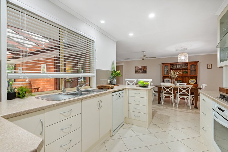 Photo - 20 Saint James Drive, Littlehampton SA 5250 - Image 3