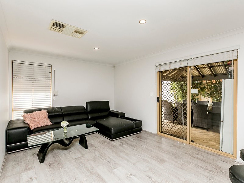 Photo - 20 Salmon Gum Grove, Beechboro WA 6063 - Image 11