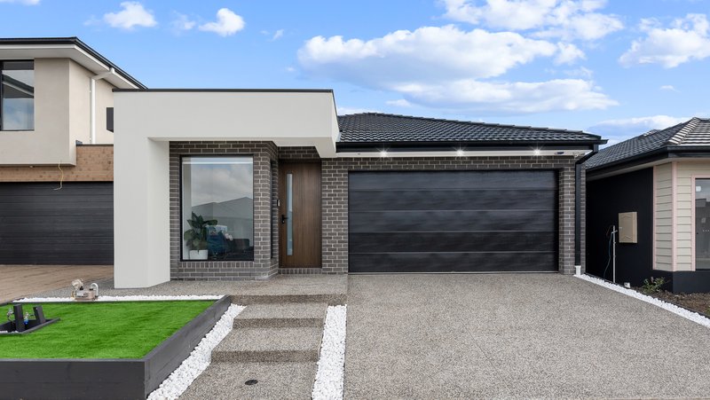 20 Sandon Crescent, Donnybrook VIC 3064