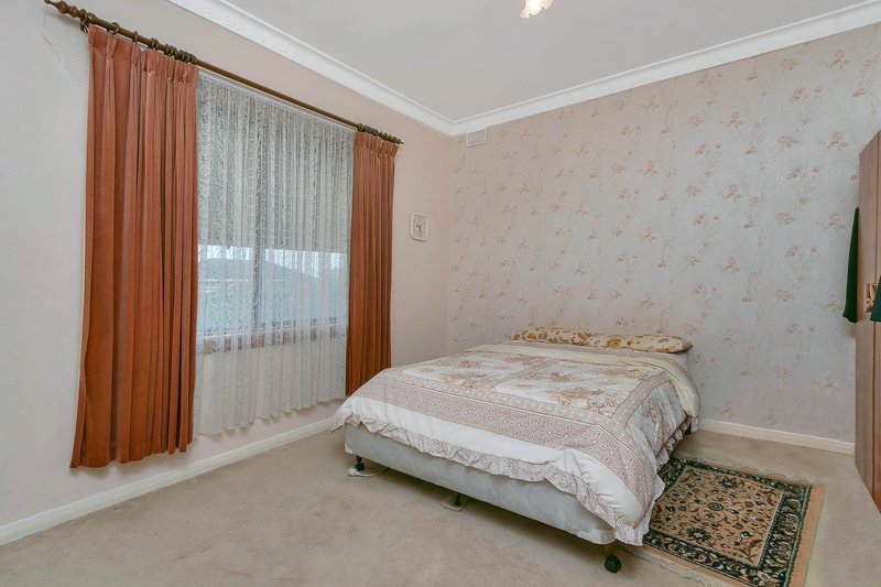 Photo - 20 Scott Street, Pooraka SA 5095 - Image 3