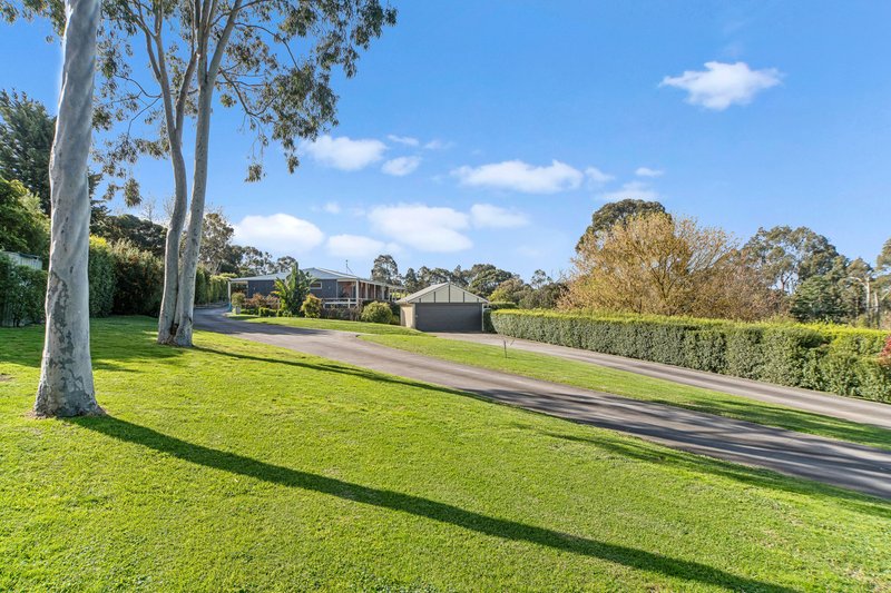 Photo - 20 Seaview Road, Tyabb VIC 3913 - Image 2