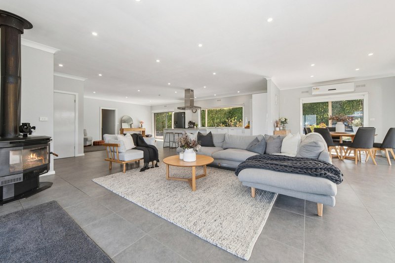 Photo - 20 Seaview Road, Tyabb VIC 3913 - Image 7